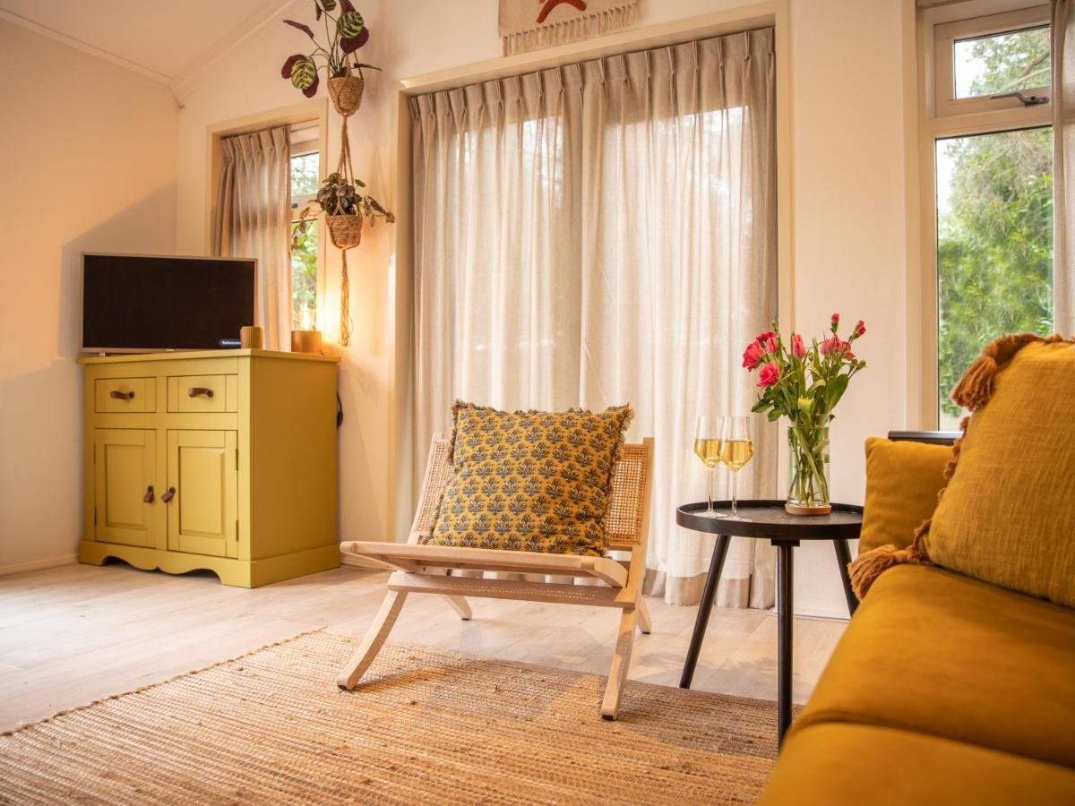 Stayatsas Tiny House Julia In De Bossen Op De Veluwe! Epe Extérieur photo